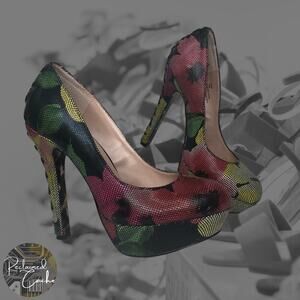 Betsey Johnson Floral Ditan Platform Pumps - Size 7.5 - Women